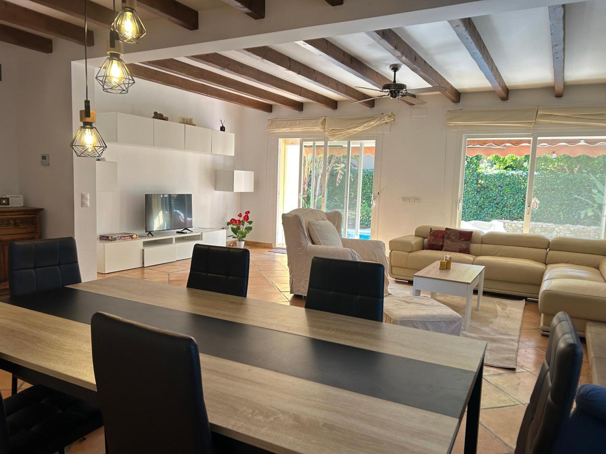 Villa Close To The Beach In Μαρμπέλλα Εξωτερικό φωτογραφία